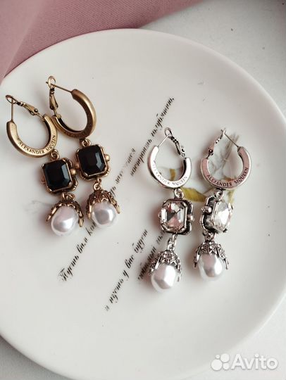 Серьги Alexander McQueen