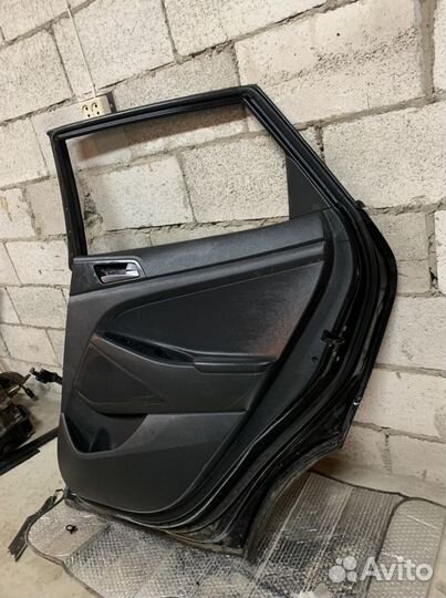 Дверь задняя правая Hyundai Tucson 3 TL