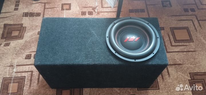 Сабвуфер 12
