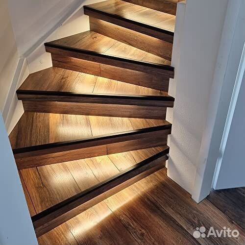 Автоматическая подсветка лестницы