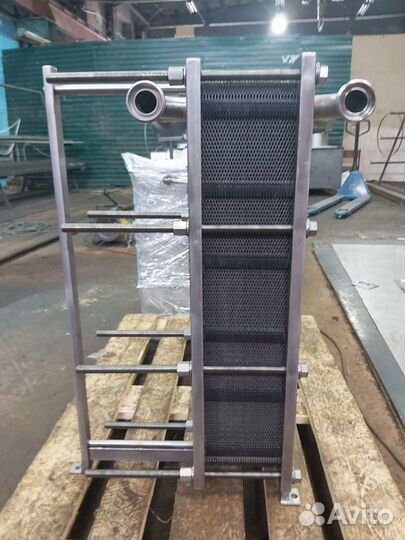 Аппарат теплообменный пластинчатый, охладитель