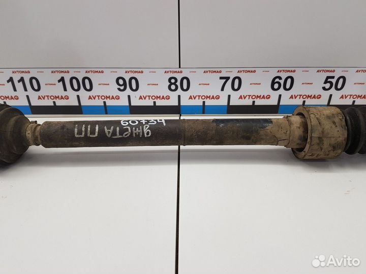 Полуось (привод) передний правый