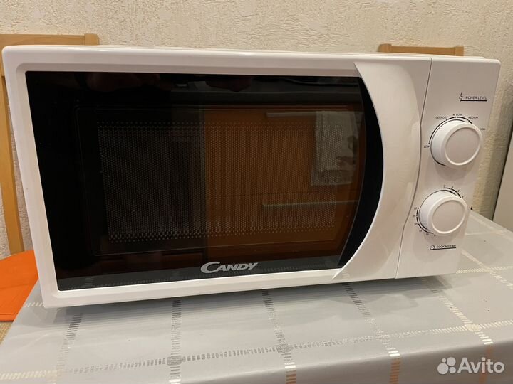 Микроволновая печь Candy