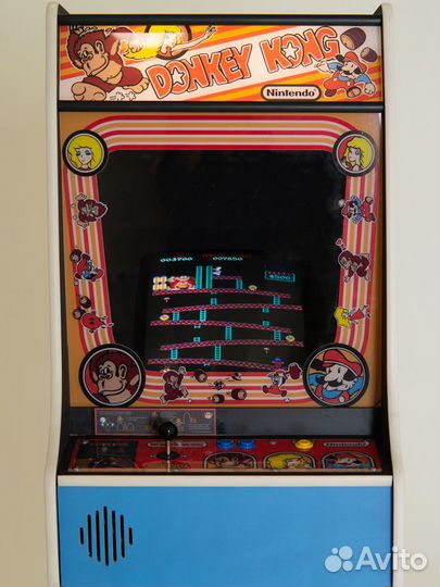 Аркадный автомат Donkey Kong