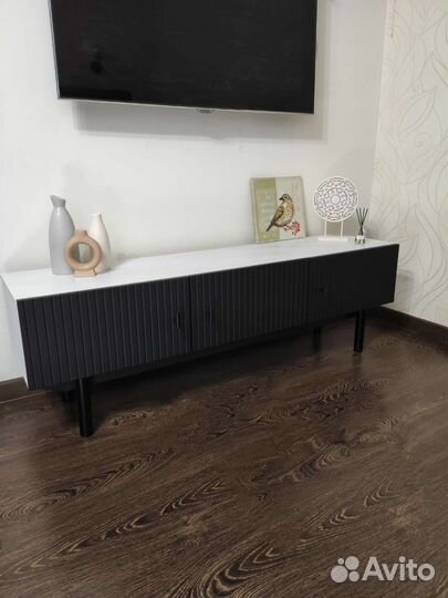 Тумба под тв мрамор 150*36,6*47