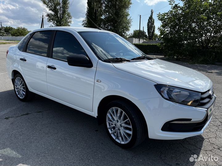 LADA Granta 1.6 МТ, 2019, 42 000 км