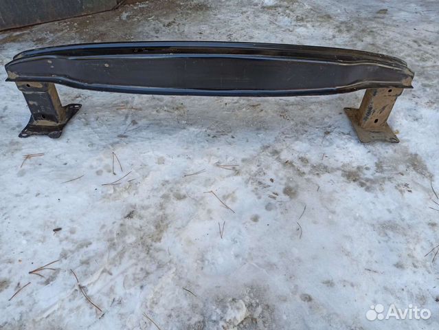 Усилитель бампера volkswagen джетта 6