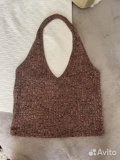 Топ с открытой спиной