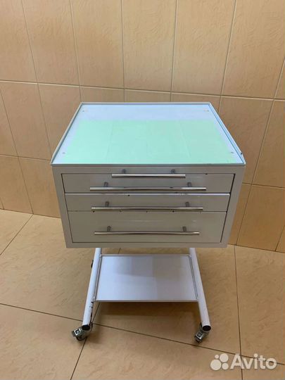 Стоматологический стол