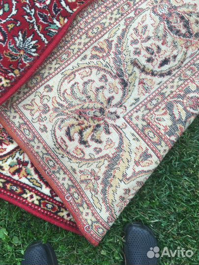 Ковер шерстяной