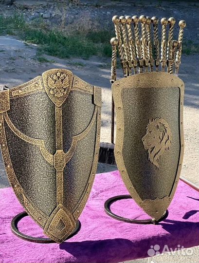 Подставка под шампуры Щит