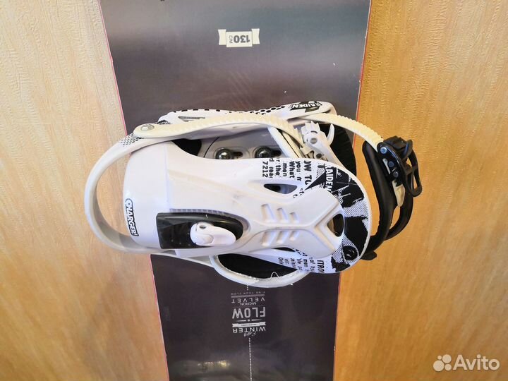 Сноуборд с креплениями 130