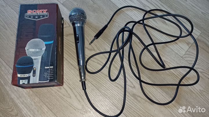 Микрофон динамический Sony