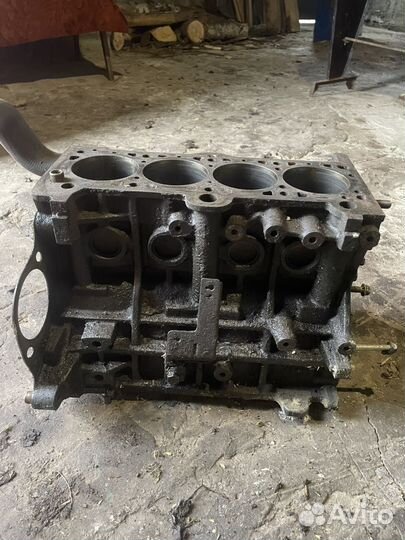 Блок двигателя G4EC