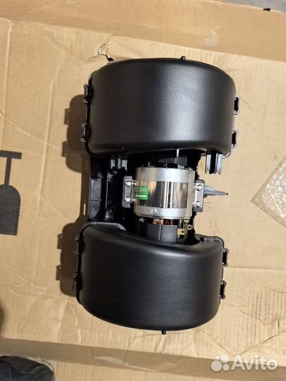 Левый декоративный чехол-бампер Dong Feng GX