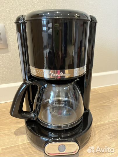 Кофеварка Moulinex FG381816
