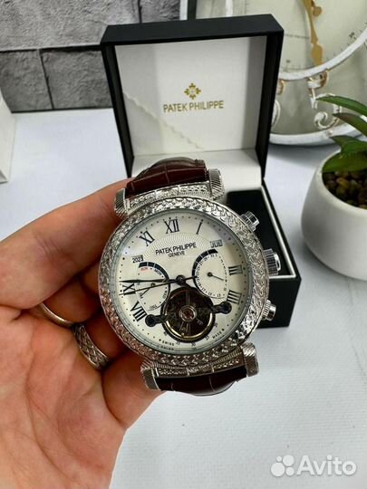 Механические часы Patek Philippe