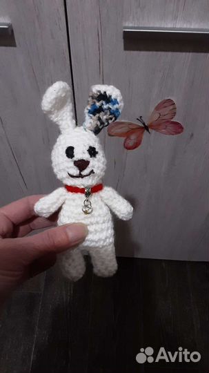 Вязаный зайчик