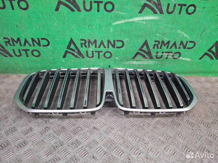 Решетка радиатора Bmw X7 G07 2022-Нв