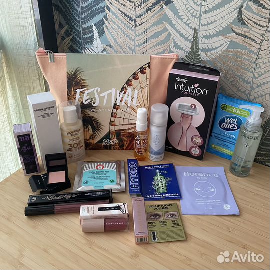 Boots Бьюти боксы с косметикой