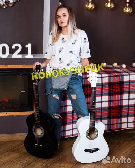 Гитара акустическая