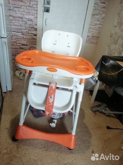 Стульчик для кормления со столиком