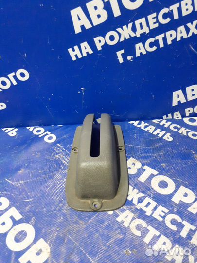 Накладка рычага стояночного тормоза Ваз Лада