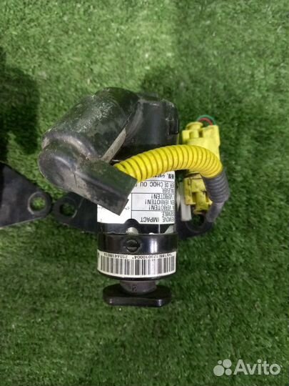 Датчик airbag nissan fuga HY51 VQ35HR 2010 Перед