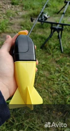 Кормушка ракета