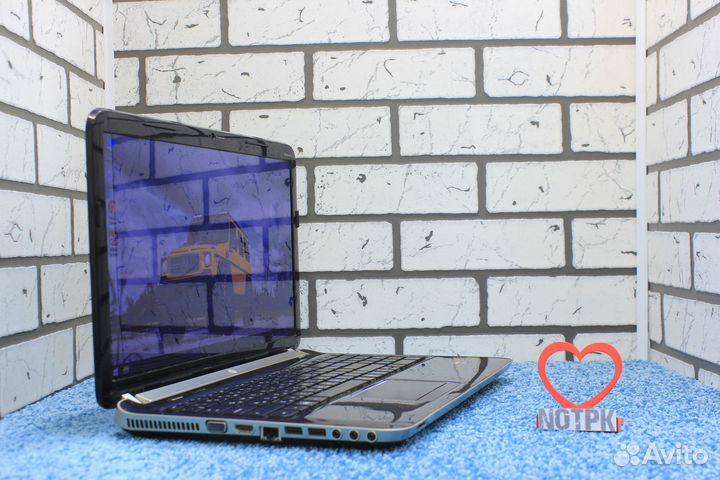 Ноутбук HP i7/8GB озу/15,6