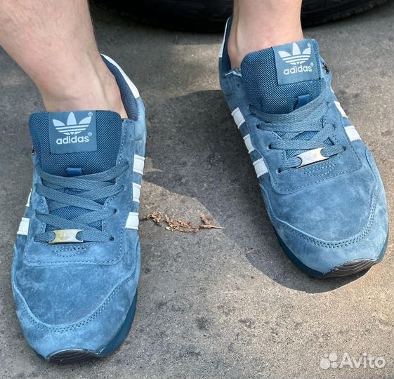 Кроссовки adidas classik