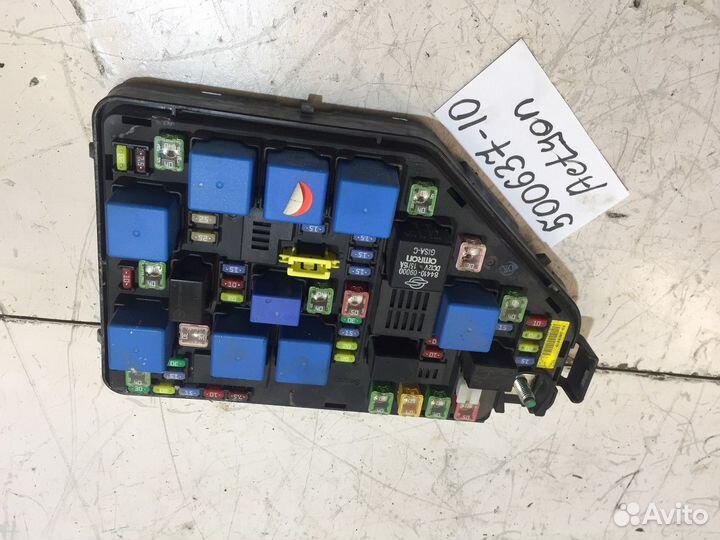 Блок предохранителей моторный (SsangYong Actyon)