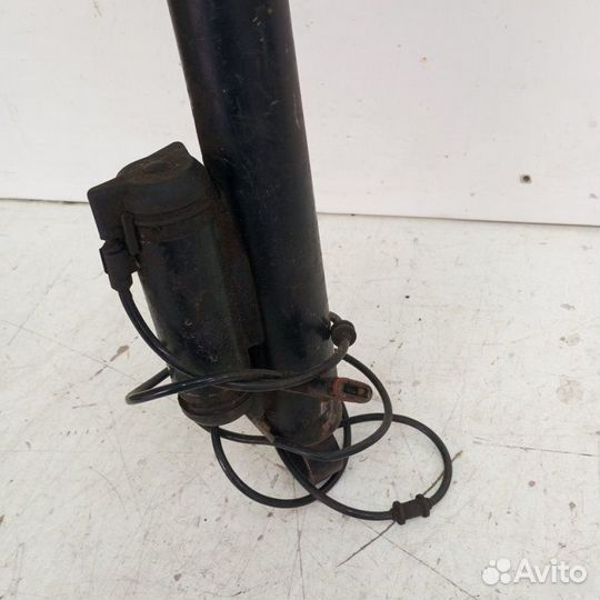 Амотризатор подвески задний Mercedes-Benz E W211