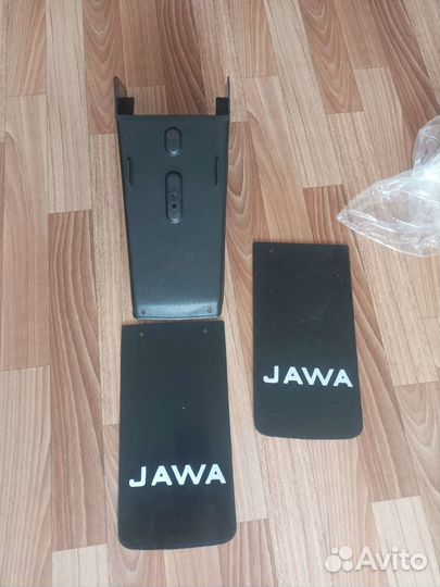 Заднее крыло Ява 638 Чехия