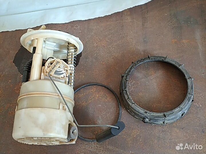 Насос топливный Ниссан