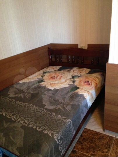 Комната 20 м² в > 9-к., 1/2 эт.