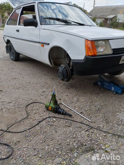 Разборка заз Таврия славута. Есть все