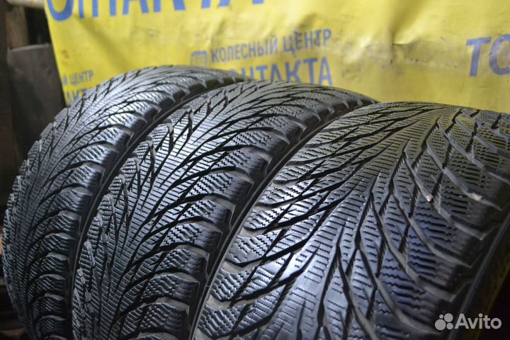 Nokian Tyres Hakkapeliitta R2 225/40 R18