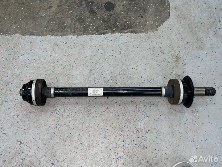 Приводной вал колеса Л задний BMW 7 G12 G11