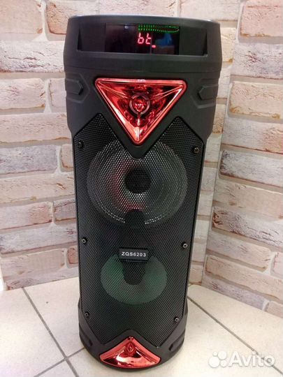 Блютуз колонка с микрофоном