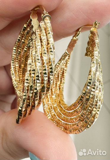 Золотые серьги 585 проба. У