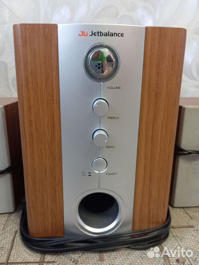 Сабвуфер и колонки