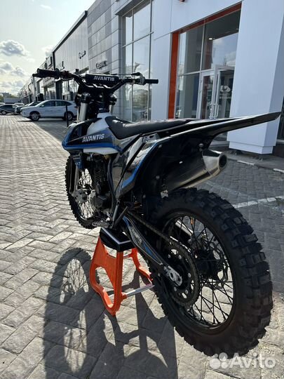 Мотоцикл Avantis A7 NEW 250 PR172