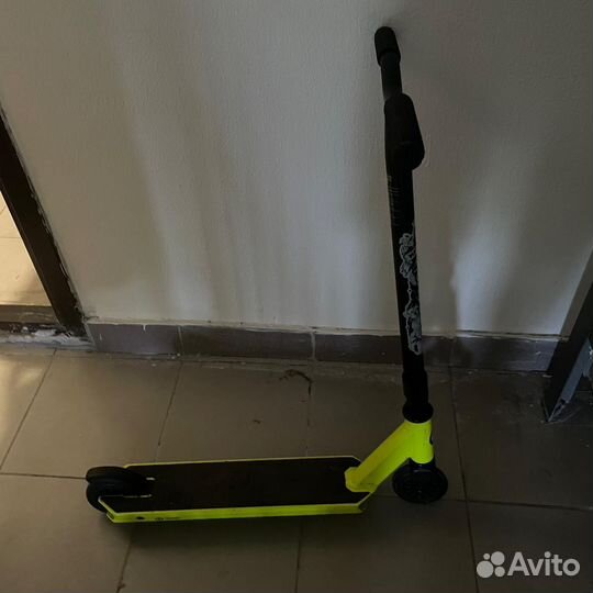 Трюковой самокат