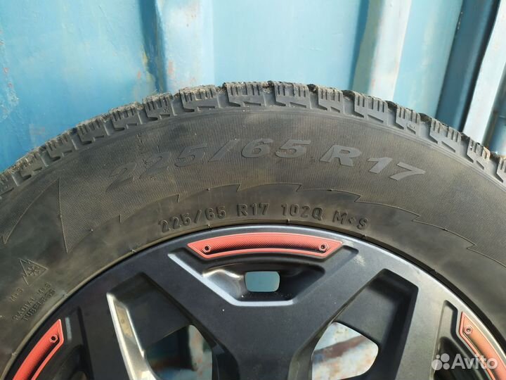 Pirelli Winter Ice Control 225/65 R17