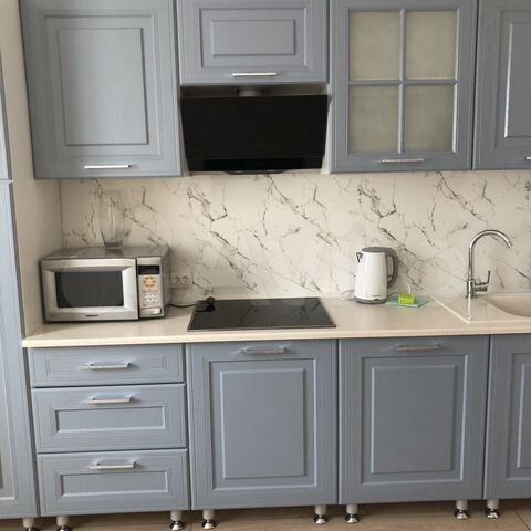 2-к. квартира, 67 м², 1/15 эт.