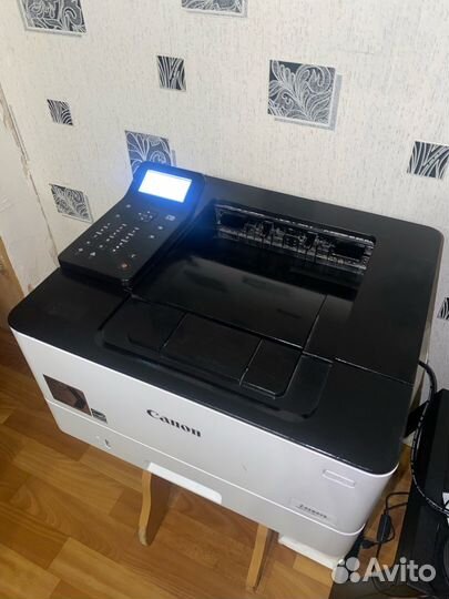 Принтер Canon lbp212dw