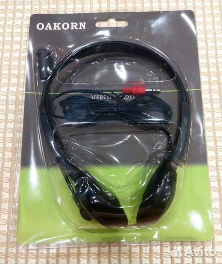 Наушники с микрофоном