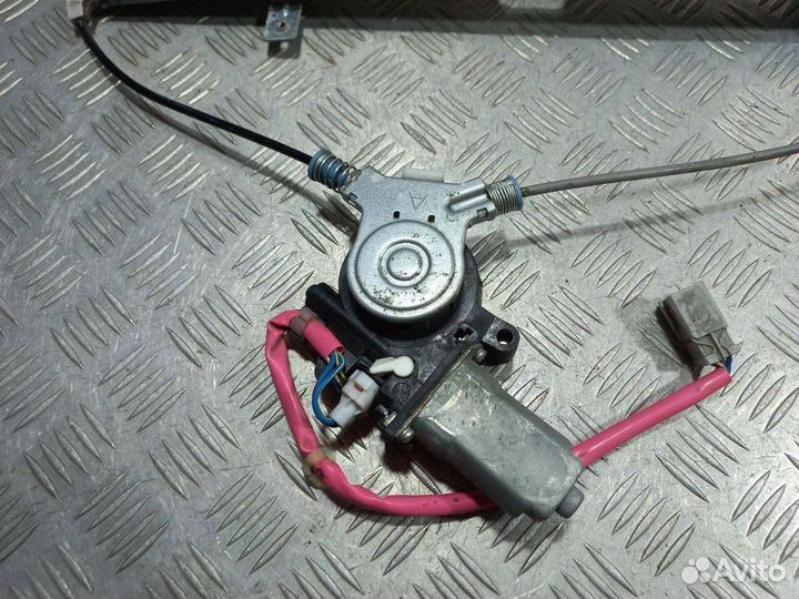 Стеклоподъемник Honda Fit (GD) I (2001–2008)