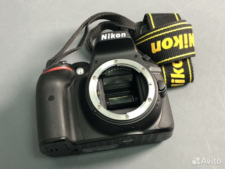 Nikon D5300 kit AF-P 18-55mm DX VR 3.200 кадров